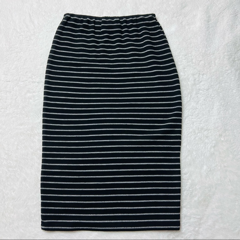 Knit pencil skirt